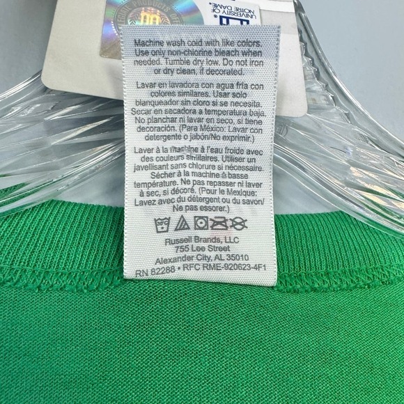 Notre Dame Luck of the Irish FIghting Irish Russell Athletic Graphic Tee Size M - Picture 4 of 14